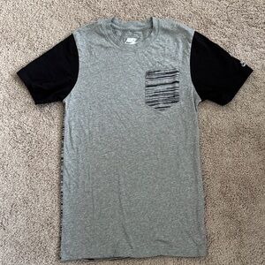 Nike Gray and Black Short Sleeve Tee